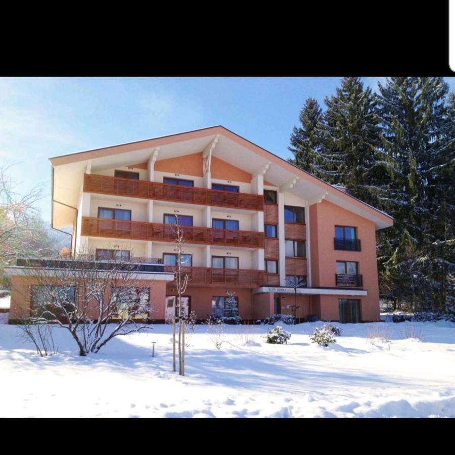 Alpe-Adria Apartments Chanel Top12 Oberaichwald  Exterior photo
